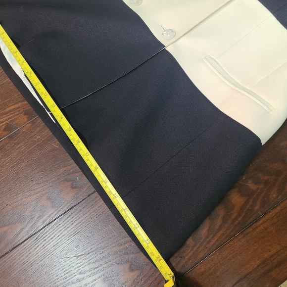 Escada Jacket - Picture 7 of 15